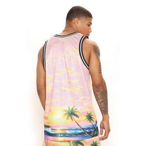 Ensemble d'entraînement décontracté Ensemble de shorts deux pièces Maillots de sport de meilleure qualité pour hommes Vêtements de fitness Ensemble débardeurs et shorts unis - Product Image 4