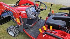 Massey Ferguson GC1725M 2024 Mini tracteur 8-80HP tracteur de marche d'occasion pour le roulement de moteur à engrenages agricole comme composants de base - Product Image 6