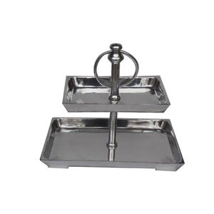 Soporte para servir pasteles con diseño de lunares en acabado plateado para decoración de mesas de hotel, accesorios para bodas y fiestas. - Product Image 3