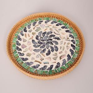 Bandejas redondas de ratán nácar de la mejor calidad decorativa hecha a mano bandeja natural personalización aceptar - Product Image 3