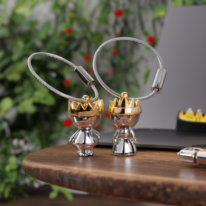 Portachiavi e Moschettoni Personalizzati 'Piccolo Re e Piccola Regina' - Gadget Promozionali - Product Image 3