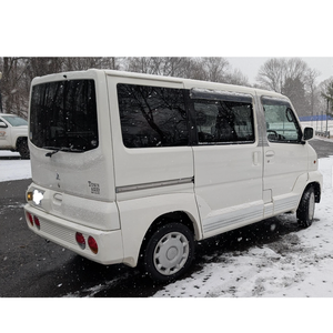 Used 1999 Mitsubishi Town Box Wide - Product Image 2