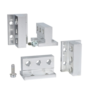 Interruttori Automatici MasterPact NW40 a 4 Poli con Connessione Posteriore Verticale, Fissi/Estraibili, 4000A per Montaggio Superiore - Product Image 1