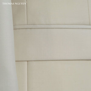 [Colección Lovey Dovey] Traje de Tres Piezas a Medida para Hombre - Blanco Príncipe Azul - Chaqueta, Pantalones y Chaleco de Lujo - Product Image 4