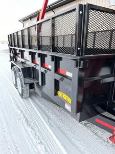 Remorque à benne basculante homologuée pour la route Great Northern 16' 2022 avec chargeur 170HDT, remorque à benne basculante agricole avec grappin - Product Image 2