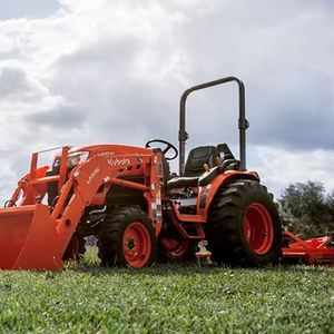 Kubota Le LX2610 est livré avec un moteur diesel 3 cylindres Kubota renommé et éprouvé Les caractéristiques du modèle LX3310 - Product Image 1