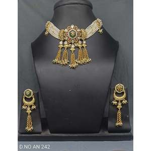 Women's Antique Golden Pearl Kundan <b>Necklace</b> & Earring Set with Bezel Set Round Brilliant Cut Zircon for Wedding-SKU An242MA/D-4 - Product Image 5