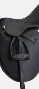 Fabricant de selle de saut en cuir anglais à marque privée pour l'équitation et les concours hippiques - Product Image 3