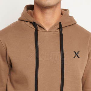 ชุดวอร์มมีฮู้ดสำหรับผู้ชาย สไตล์ลำลอง ผ้าเนื้อนุ่ม สวมใส่สบาย ออกแบบมาเพื่อการสวมใส่ในชีวิตประจำวันและลุคสตรีท - Product Image 6