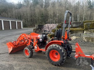 รถแทรคเตอร์ขับเคลื่อนล้อ4x4สำหรับใช้ในฟาร์ม40HP B2601HSD 4WD ใหม่2025 Kubota - Product Image 3