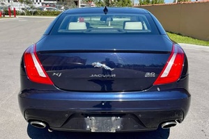 JAGUAR XJ R-SPORT 2017 d'occasion, conduite à gauche/droite - Product Image 4