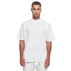 เสื้อทีเชิ้ตทรงหลวมสำหรับผู้ชายโอเวอร์ไซส์ผ้าถักยาวลายพิมพ์ลาย - Product Image 4
