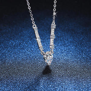 Collar de Plata de Ley S925 con Colgante en Forma de Lágrima en V, con Moissanita VVS de Color D, Simple, Moderno y Lujoso - Product Image 5
