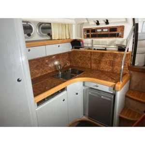 เรือยอชท์หรู ซีไลน์ S28 ปี 1996 เครื่องยนต์ 2x152 แรงม้า ขนาด 8.81 ม. x 3.00 ม. - Product Image 5