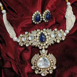 Elegante Juego de Gargantilla y Aretes Polki Kundan Chapados en Oro Antiguo, Joyería Elegante para Bodas y Celebraciones de Aniversario - Product Image 2