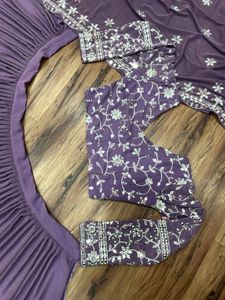 Tissu confortable Lehenga, dernière conception de haute qualité pour la fabrication indienne avec un prix de gros - Product Image 5