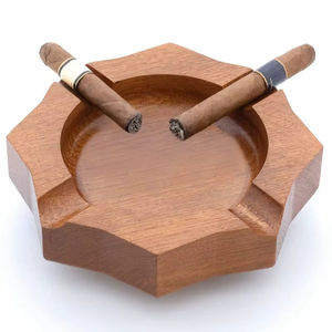 Cenicero de madera decorativo para sala de estar que agrega encanto a las mesas de centro con atractivo de diseño hecho a mano natural - Product Image 1