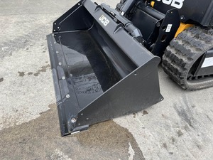 Chargeuse compacte sur pneus JCB 215T Eco Power Boom Diesel jaune avec moteur et composants essentiels - Product Image 6