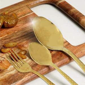 ชุดช้อนส้อมสีทองหรูหราที่มีโครงสร้างสแตนเลสที่แข็งแรงเหมาะสำหรับการรับประทานอาหารที่ทันสมัย - Product Image 5