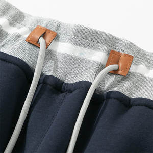 Pantalon de jogging en polaire légère de grande taille pour l'extérieur - Product Image 3