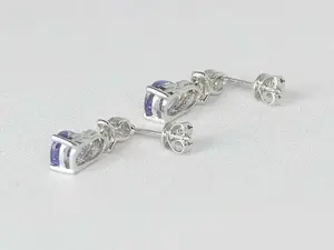 ต่างหูห้อยเพชรโมอิสสีเงิน925แบบห้อยสไตล์วินเทจจาก2.20Ct แพร์ - Product Image 3