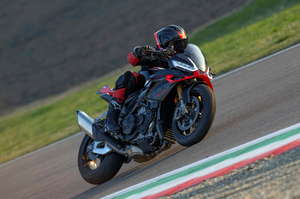PRÊT À COURRER : NOUVELLE MOTO SPORTIVE APRILIA TUONO V4 FACTORY 1100 (1 099 CC) 2026, HOMOLOGUÉE ROUTIERE, PRÊTE À LA LIVRAISON - Product Image 5