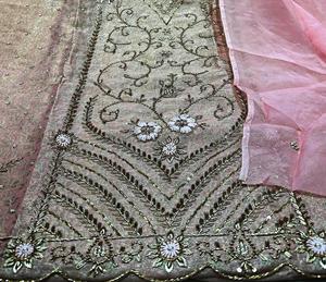 Designer moderne non cousu brodé à la main indien Fashion-Forward beaux costumes pour femmes Style traditionnel en organza pour - Product Image 3