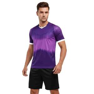 ชุดฟุตบอลพรีเมียมสำหรับผู้ชาย |   ชุดอุปกรณ์แสดงผลงานลายเรขาคณิตสีม่วงและสีดำ |   ชุดเสื้อและกางเกงฟุตบอลสำหรับฝึกซ้อมทีมผู้ใหญ่ - Product Image 2