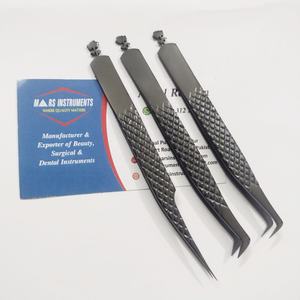 Pinzas de pestañas profesionales de Plasma negro Pinzas de extensión de pestañas sostenibles Punta puntiaguda Agarre de fibra de acero inoxidable - Product Image 4