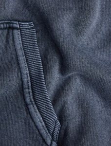 Sudadera con capucha para hombre de algodón mezclado, color gris lavado, de alta calidad, cómoda y de corte relajado para uso diario. - Product Image 4