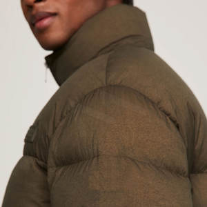 Venta al por mayor de los hombres de abajo abrigo cálido logotipo personalizado de invierno al aire libre de los hombres de la burbuja Chaqueta Puffer - Product Image 5