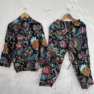 Ensemble de pyjama en coton pour femmes |   Vêtements de nuit confortables pour la maison - Product Image 2