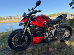 Ducati Streetfighter V2 2022 à vendre - Product Image 4