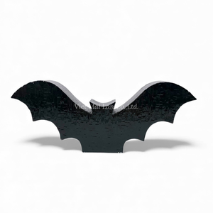 Escultura de Murciélago de Nácar, Adorno Decorativo Hecho a Mano para Halloween, de Vietnam - Product Image 2