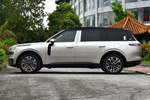 รถยนต์มือสองปี 2025 รุ่น 900 PHEV ปลั๊กอินไฮบริด SUV เกียร์อัตโนมัติ ระบบช่วยขับขี่ขั้นสูง ภายในและภายนอกสะอาด นำเข้าจากญี่ปุ่น - Product Image 4