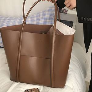 กระเป๋าถือหนังผู้หญิง Hamid International HI-WTV-001 ดีไซน์ล่าสุด ทนทาน น้ำหนักเบา สไตล์หรูหรา สายสะพายยาว ปรับแต่งได้ - Product Image 3