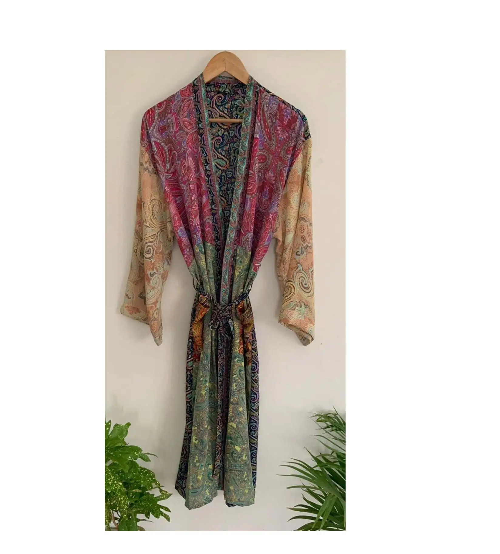 Nouveau Patch en soie travail Kimono robe de nuit robe Kimono en soie de haute qualité