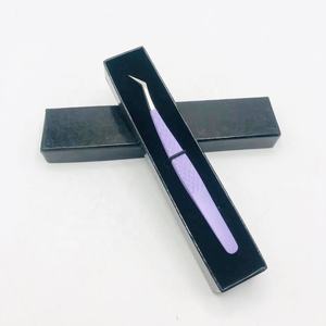 Pince à épiler Volume violet avec logo personnalisé Pince à épiler Extension de cils diamantée en acier inoxydable de haute qualité Utilisation durable de la beauté - Product Image 1