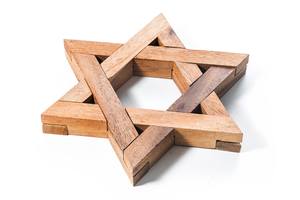 Star Of David Shape Wooden Interlocking Cube Puzzle for Mind Training Office <b>Desk</b> Decor and Learning Play Wholesale From India - Product Image 3