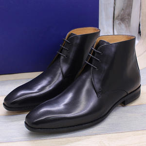 Bottes en cuir de mouton marron de luxe, au-dessus du genou, avec surface imperméable et doublure anti-humidité pour l'hiver - Product Image 4