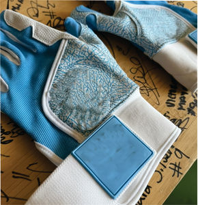 Gants de golf unisexes en cuir de cabretta véritable de haute qualité 100% avec logo personnalisé, service OEM pour hommes - Product Image 3