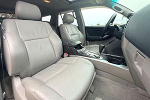 Toyota 4Runner Limited 4x4 2008 Usada en Buen Estado, 2 Propietarios, Motor V6, Tracción en las 4 Ruedas, Diferencial Central Bloqueable - Product Image 5