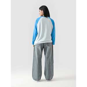 T-shirt décontracté à manches longues en jersey 100 % coton avec imprimé graphique Superman, motif personnage, numéro de modèle imprimé - Product Image 4