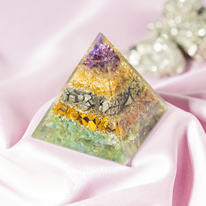 Pyramide d'Orgone Magnétique de Guérison par les Cristaux, Meilleure Vente en Gros, pour la Croissance Positive et la Méditation - Product Image 3