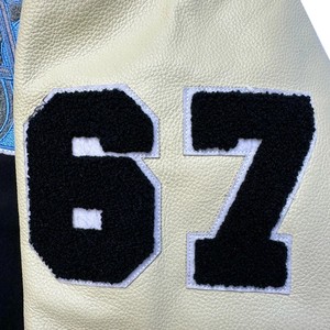 Chaquetas Letterman para Hombre de Alta Calidad con Logotipo de los Leones, Chaqueta Universitaria de Béisbol con Parche Bordado Personalizado al por Mayor - Product Image 3