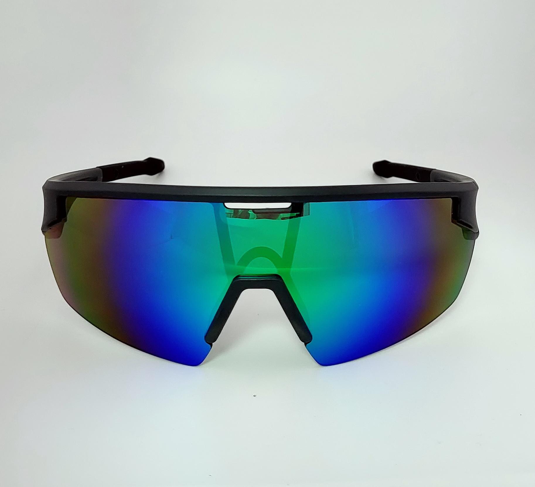 C2: กระจกสีเขียว