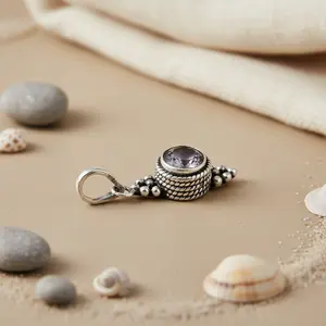 Colgante de Plata 925 Hecho a Mano con Amatista Talla Esmeralda y Cuarzo Rosa en Oro Rosa, Amuleto para Mujer, Regalo de Joyería - Product Image 3