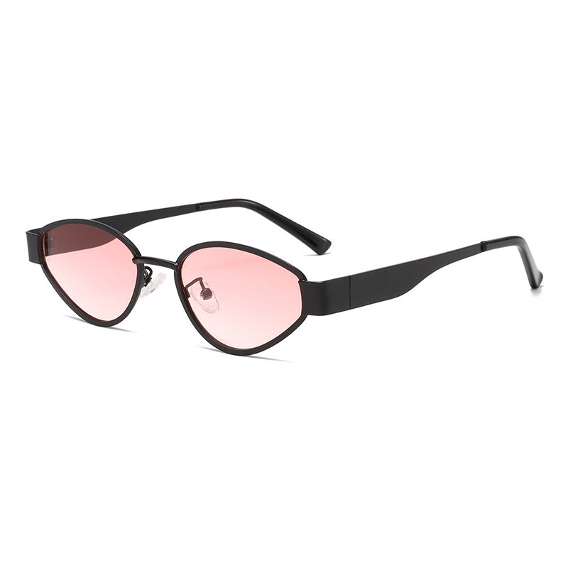 C6:  Black/ Red Gradient