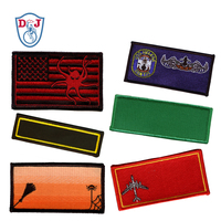 Parches de Nombre Bordados Personalizados de Fábrica, Estilo Navideño, Parches de Nombre Bordados para Uniformes