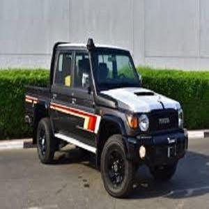 โตโยต้า แลนด์ ครุยเซอร์ VD779 V8 ปี 2023 มือสอง รุ่น Black Edition ขับเคลื่อน 4 ล้อ ปี 2010-2023 สำหรับขับขี่ออฟโรด - Product Image 1